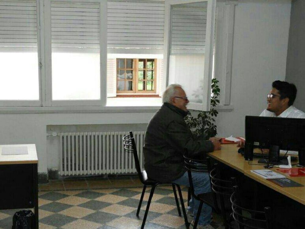 A punto de cumplir el primer mes, la Oficina de Atenci�n al Vecino trabaja para dar r�pida respuesta