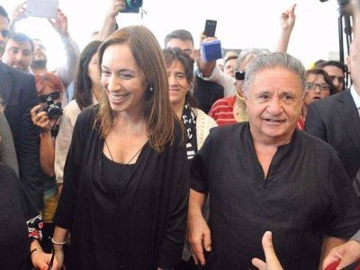 Denuncian negociado entre Vidal y Duhalde por las ganancias de los tragamonedas