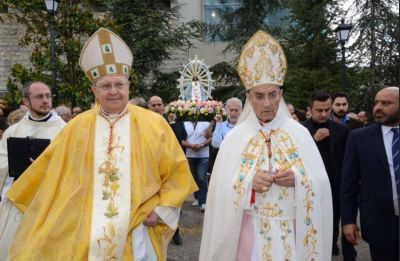 Con presencia argentina, entronizaron una imagen de la Virgen de Luj�n en el L�bano