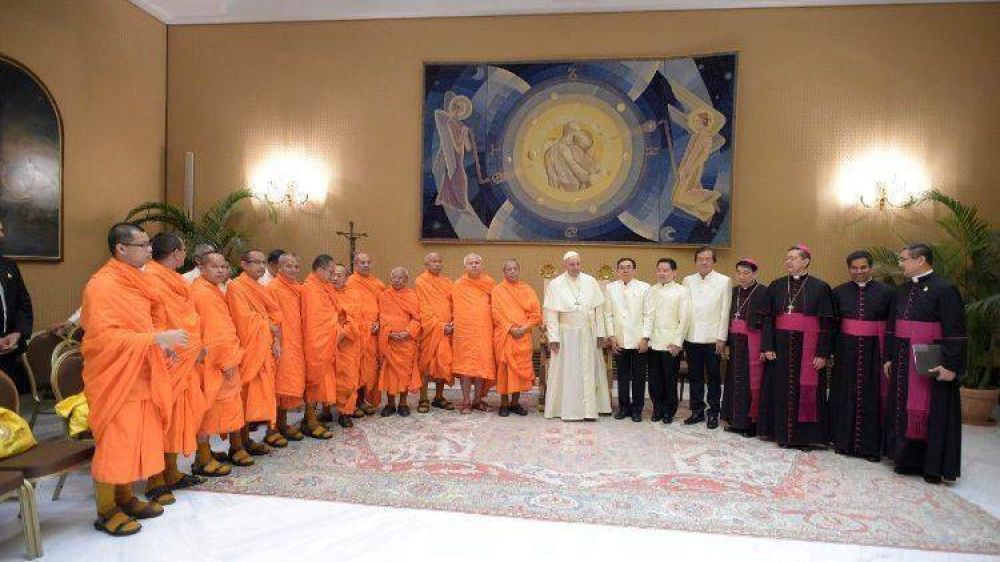 El Papa: es mi deseo que catlicos y budistas intensifiquen su relacin