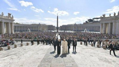 Papa, Oriente Medio: jam�s el uso de la violencia conduce a la paz
