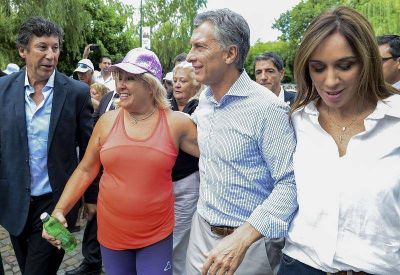 Vidal se puso al hombro la defensa del Gobierno en su semana m�s complicada