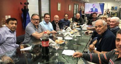 Avanza el plan para normalizar las 62 y arrebatarle la chapa a Cambiemos