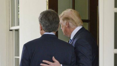 En medio de la negociaci�n con el FMI, Macri y Trump intercambian tuits amistosos