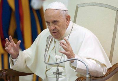 Escándalo de abusos en Chile: el Papa Francisco hace limpieza