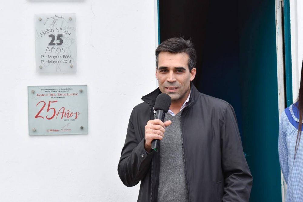 L�pez particip� de los festejos por el 25� aniversario del Jard�n N�914