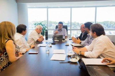 El massismo apunt� los dardos contra la pol�tica econ�mica de Macri