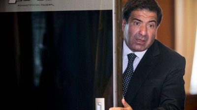 Sebasti�n Casanello proces� a Ricardo Echegaray por negociaciones incompatibles con la funci�n p�blica