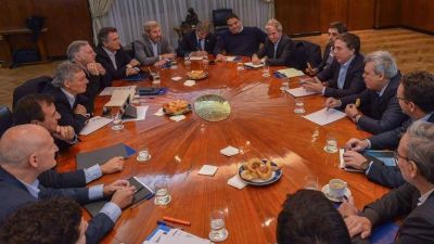 Nicol�s Dujovne les pidi� a los ministros propuestas de c�mo recortar gastos