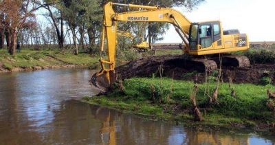 Importante obra hidr�ulica en arroyo El Moro
