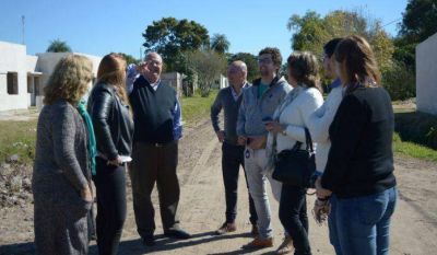 Romang: construyen el sistema de desag�es cloacales