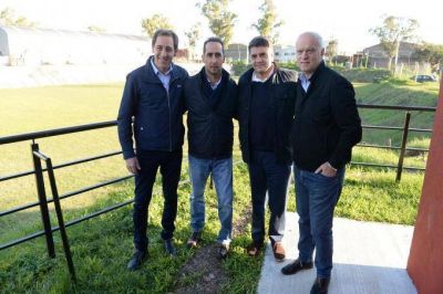 Garro recorri� retenes hidr�ulicos en Vicente L�pez que eval�a construir en La Plata
