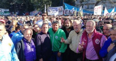 �Con Pablo coincidimos en una CGT que no est� rodeada por el Gobierno, que represente a los trabajadores�