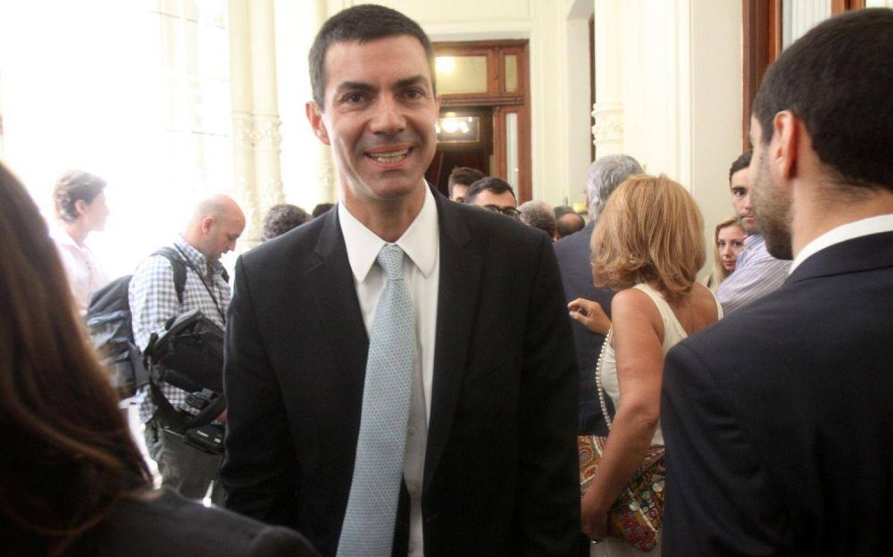 Urtubey se prueba el traje de candidato y afirma que 