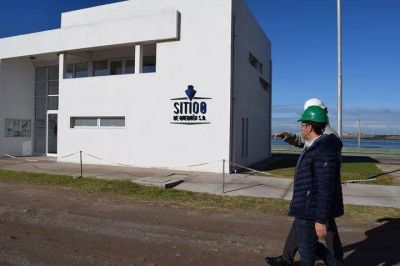 Visita de Rojas a las obras de ampliaci�n de Sitio 0