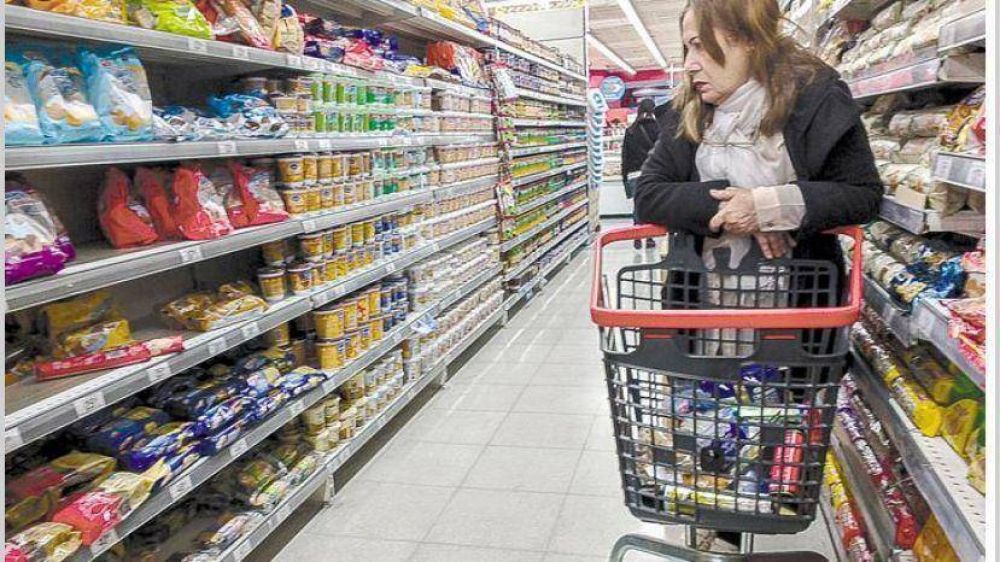 Esperan una ca�da de consumo del 2% por el impacto del d�lar en la inflaci�n