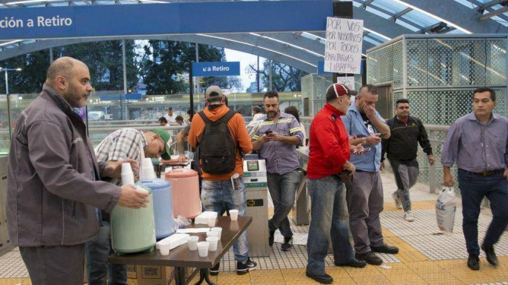 Metrovas se anticip a la medida de fuerza y despidi a tres metrodelegados