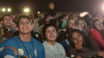 Mons. Aguer a j�venes: el futuro de Argentina comienza por ayudar al pr�jimo