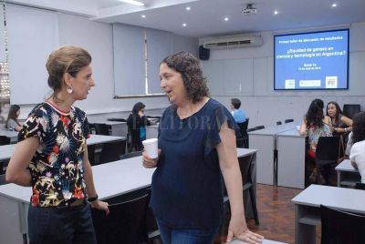 Tecnolog�a y g�nero: Jornada en UNL-ATE