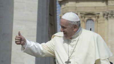 Los grandes objetivos se logran en equipo: Carta del Papa al card. Farrell