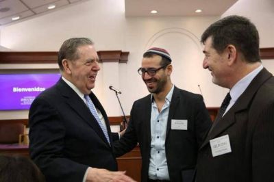 El l�der mundial de la Iglesia Mormona recibi� a l�deres Jud�os en Argentina