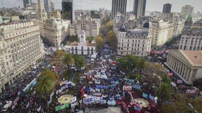 Ya hay acuerdo para hacerle un nuevo paro general a Macri