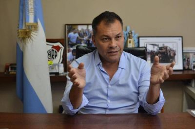 Intendente K le marca la cancha al PJ de Men�ndez: 