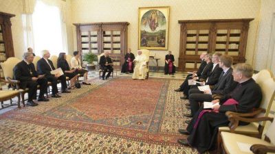El Papa: ecumenismo es caminar juntos, bajo la mirada de Dios