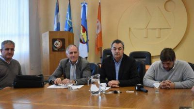 La SCPL y el ENOHSA firmaron convenio para potenciar los acu�feros
