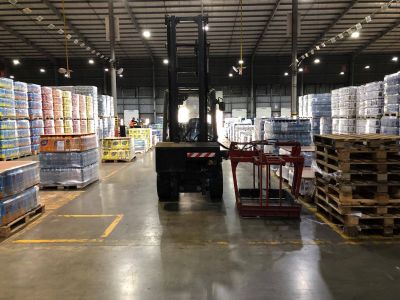 Mayo fue cr�tico para el empleo, la industria y el comercio en la provincia, y Chascom�s es una de las muestras de ello