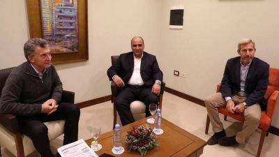 En la previa al acuerdo con el FMI, el Gobierno recibi� a cuatro gobernadores