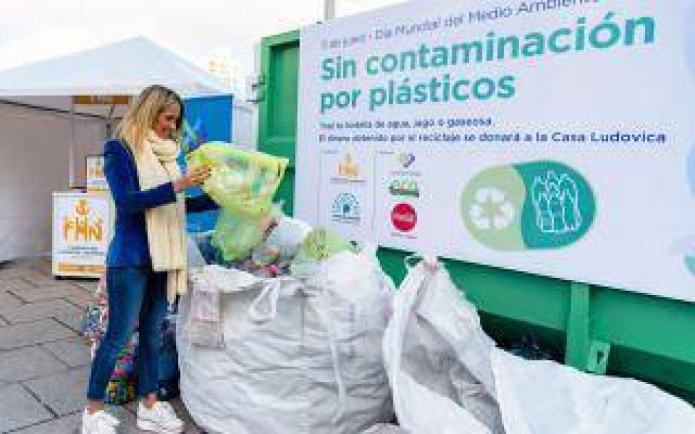 La diputada Carolina Barros Schelotto encabez una jornada de reciclaje solidario en La Plata