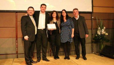 La Ciudad recibi� un premio al liderazgo religioso