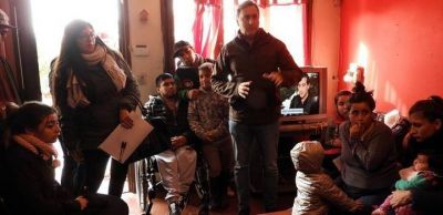 Acercan programas de Empleo al Barrio 60 Viviendas