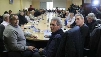 La CGT posterg� el anuncio del paro para seguir negociando con el Gobierno