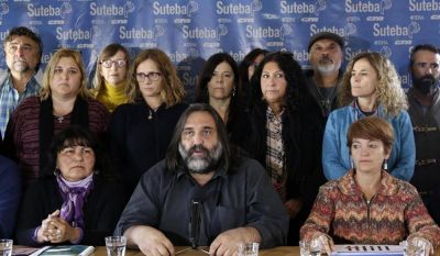 Tras 48 d�as sin ser convocados a paritarias, los docentes bonaerenses vuelven al paro