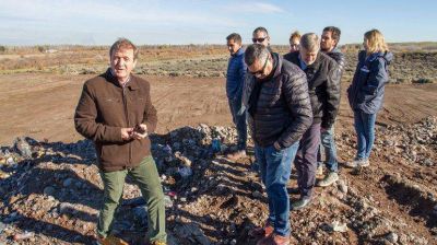 Empiezan a mandar basura a Neuqu�n, como prueba