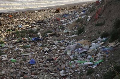 Argentina es uno de los pa�ses que m�s residuos pl�sticos tiran al mar