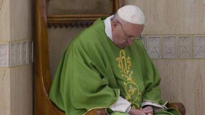 El Papa: �Cristianos al servicio de los dem�s sin ning�n m�rito, como sal y luz�