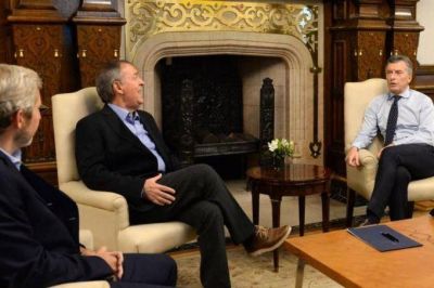 Gobernadores hablan de �privilegios� pero millones de bonaerenses siguen sin agua ni cloacas