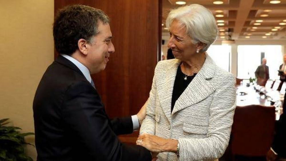El Gobierno fijar la meta cambiaria hasta que lleguen los dlares del primer desembolso del FMI