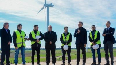 Aranguren estim� que se reducir� el consumo de energ�a en un 10%