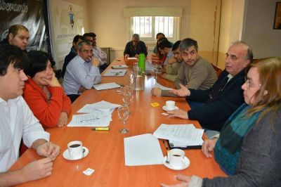 Medicamentos vencidos: Concejales de Río Grande evalúan la gestión, tratamiento y disposición final