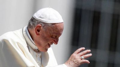Francisco: no al insulto, ni siquiera en el coche, porque �mata el futuro�