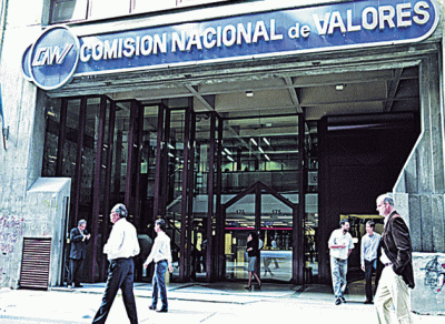 Diez fondos de inversi�n cerrados esperan para poder salir al mercado