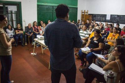 62 voluntarios se capacitan para formar parte del Programa de Separación de Residuos en Iguazú