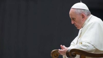 El Papa: �Cu�ntas chicas obligadas a venderse por un puesto de trabajo�