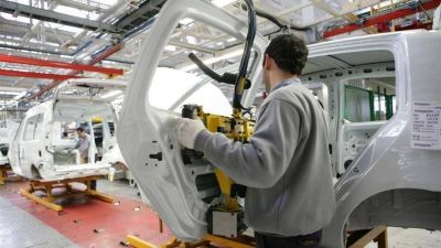 Pronostican una ca�da del salario de 3% para 2018