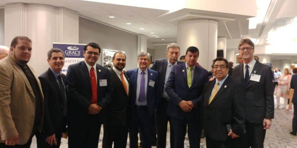 La Alianza Evanglica Latina sesion en EE.UU. y particip del Desayuno Nacional Hispano junto a Mike Pence
