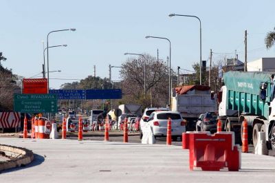 Una obra mal hecha en la Autopista hace ruido en el gabinete de Vidal
